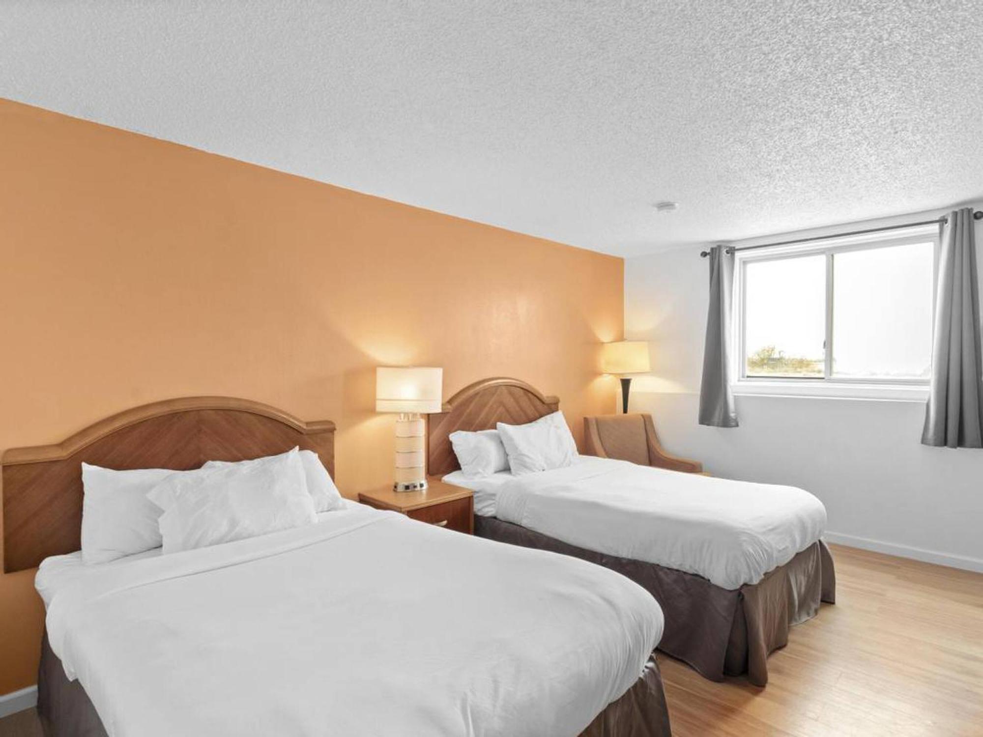 Value Stay Lodge Алаянс Екстериор снимка